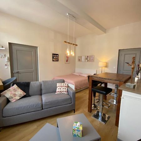 Studio Papillon En Plein Coeur De Ville 생토메르 외부 사진